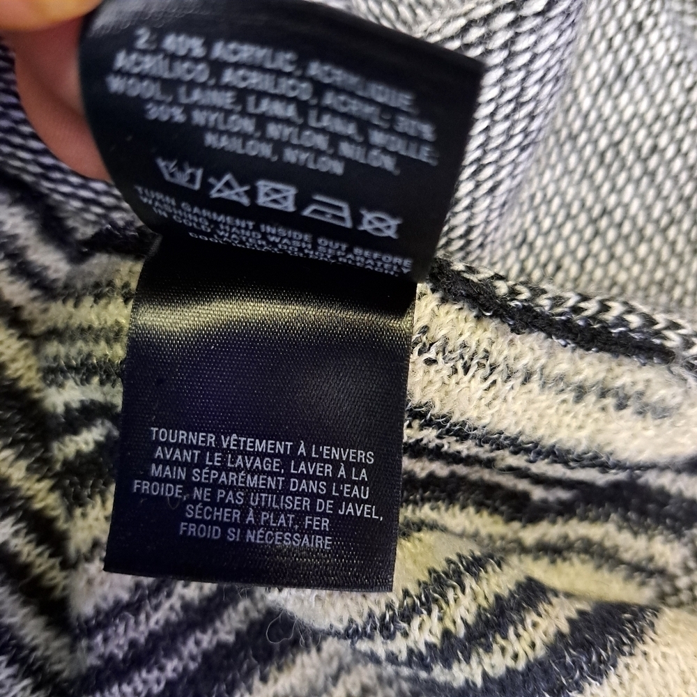 Anthropologie Angel‎ of the North Wool Alpaca Sharkbite Sweater - Picture 6 of 8